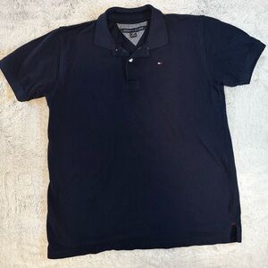 Tommy Hilfiger Navy Polo Shirt | Boys Size (18/20) or Men’s Size Small